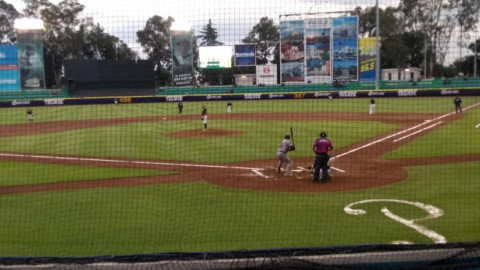 Tigres vence 9-8 a Pericos y los felinos se llevan la serie