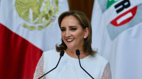 Claudia Ruiz Massieu rinde protesta como dirigente del PRI