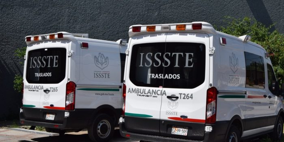 Empleados del ISSSTE exigen con huelga sus pagos