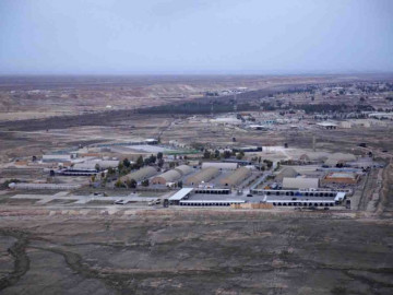 Cohete ataca base iraquí con tropas estadounidenses