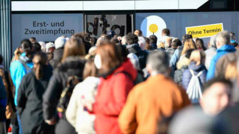 Alemania rompe récord al registrar 50 mil nuevos casos de Covid-19