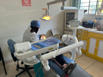 Benefician a más de 90 mil personas con servicios odontológicos