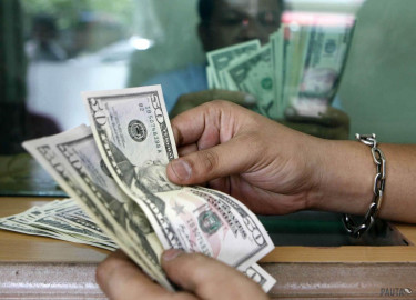 Dólar cotiza en 19.35 pesos a la venta