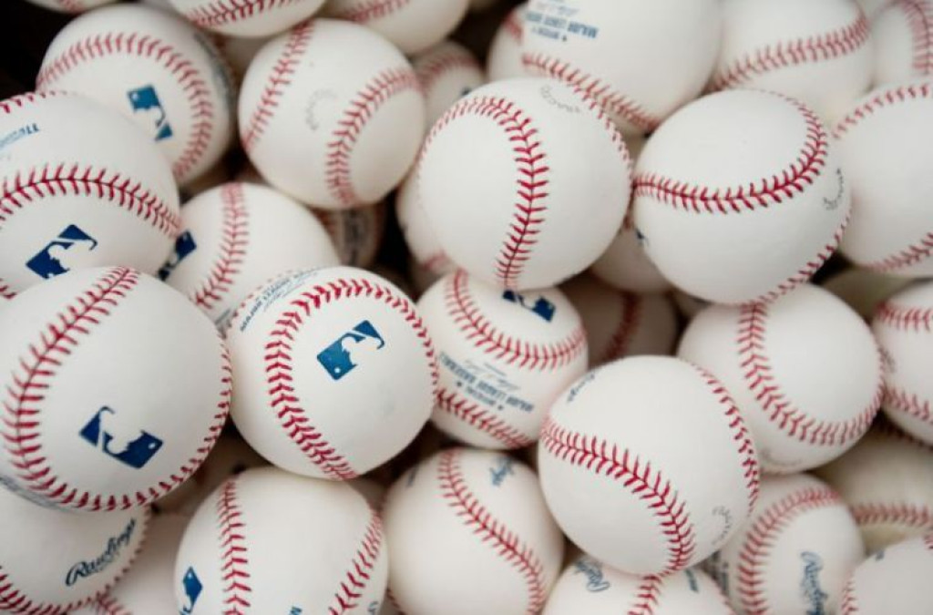 MLB no realizará pruebas diarias de COVID-19