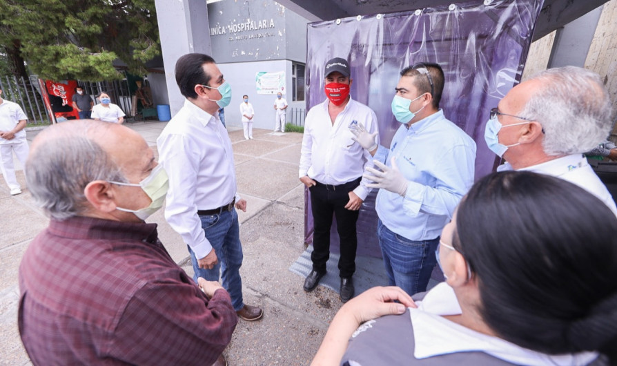 Pone en marcha Rivas túnel sanitizador en Hospital ISSSTE