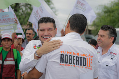 ¡Roberto Lee y Beto se topan en Control y en un acto de civismo ciudadano aceptó debatir!