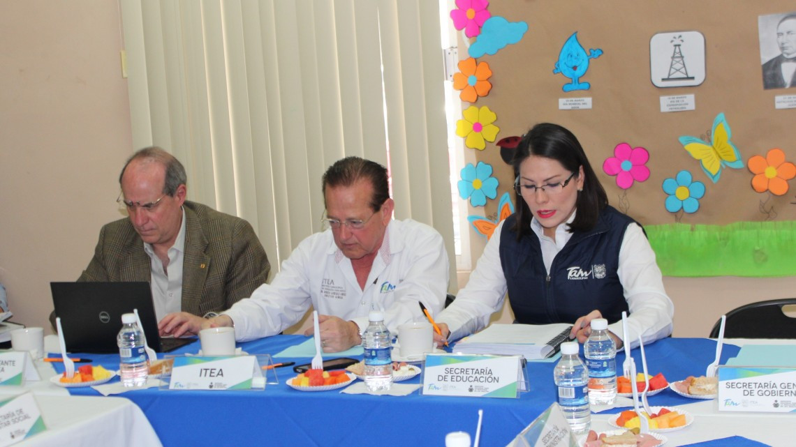 Cumple Tamaulipas metas en educación para adultos