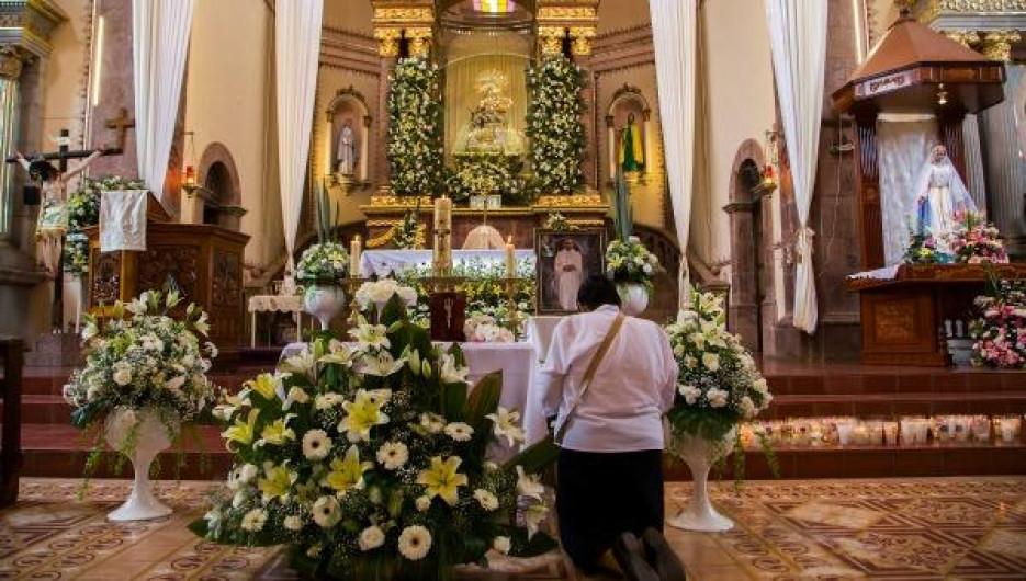 Episcopado rechaza revelar nombres de sacerdotes pederastas