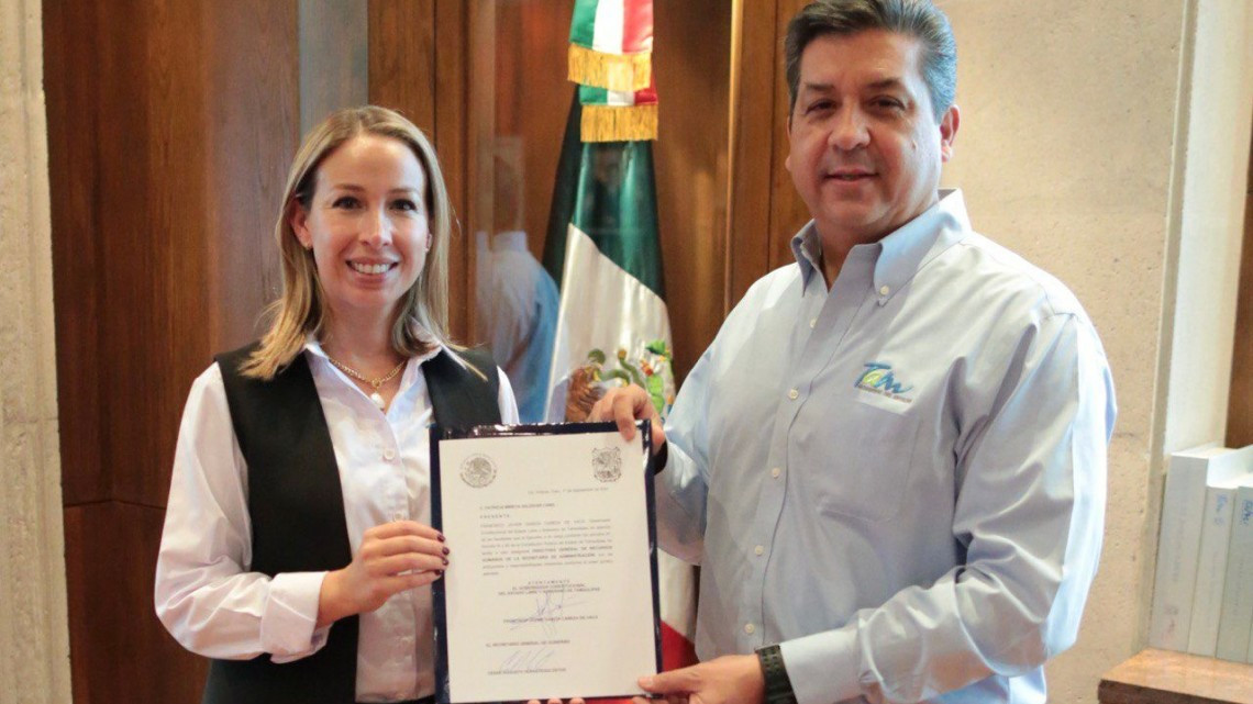 Entrega Cabeza de Vaca nuevos nombramientos en Bienestar Social, Finanzas y Administración 