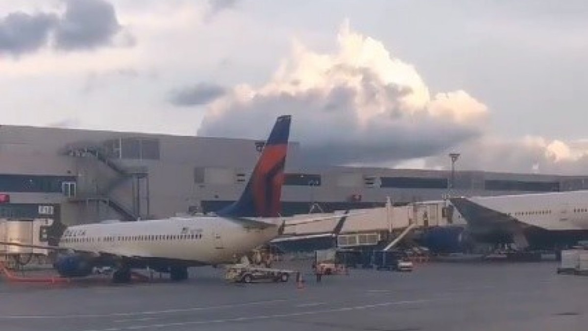 Aterriza AMLO en Washington para su encuentro con Trump