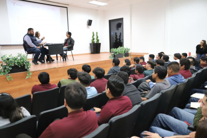 Capacita UTTN a futuras y futuros profesionistas para su inserción laboral