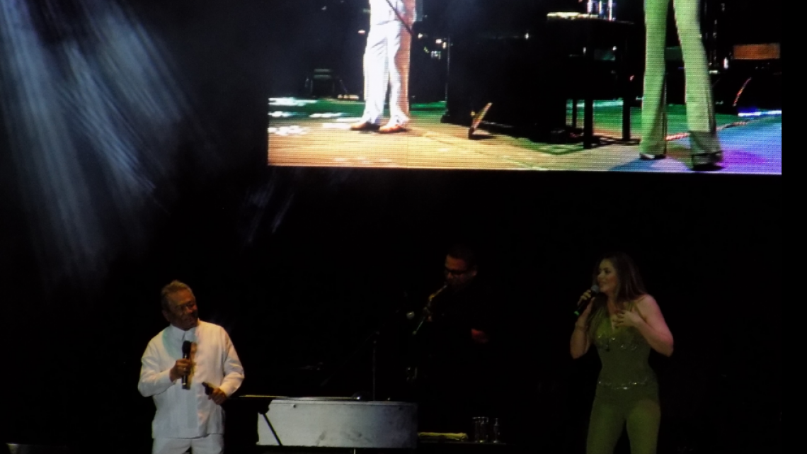 Armando Manzanero regala una `Noche Blanca´