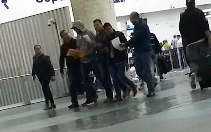 Detienen a alcalde de Tehuacán, Puebla en AICM 