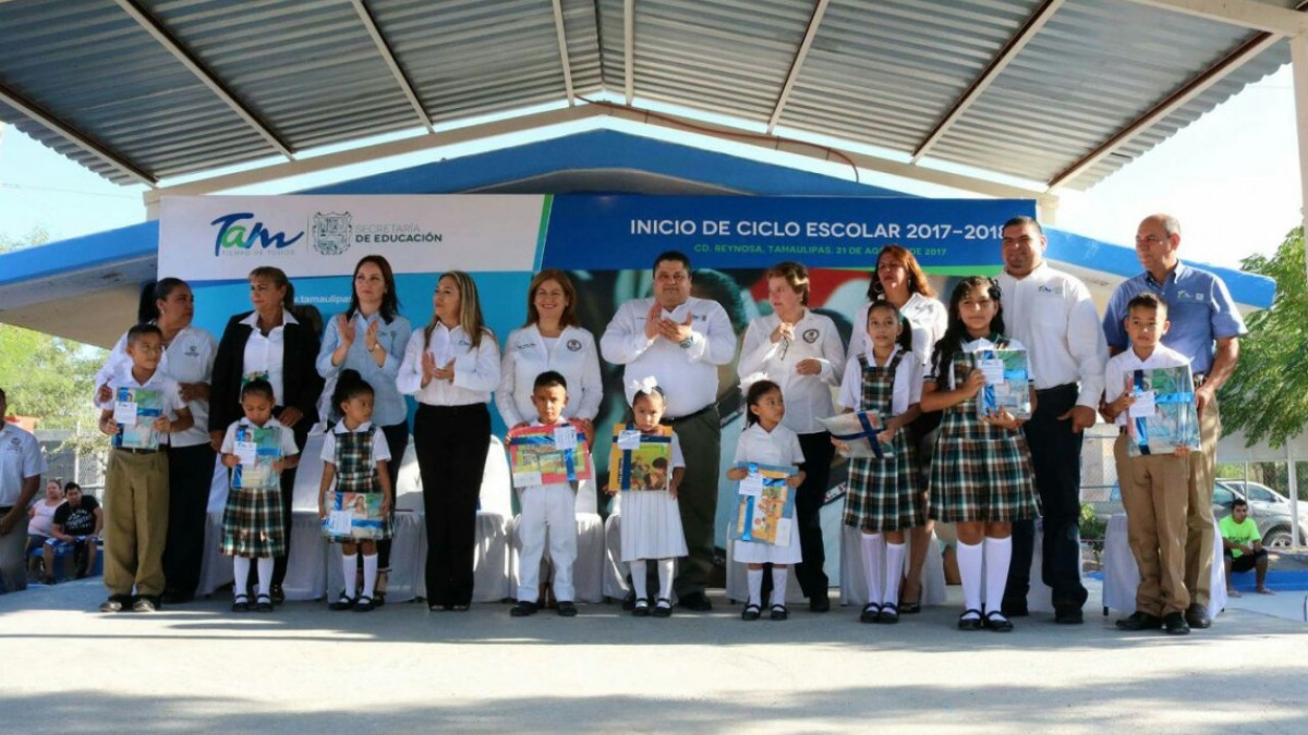 Regresan 180 mil estudiantes a clases