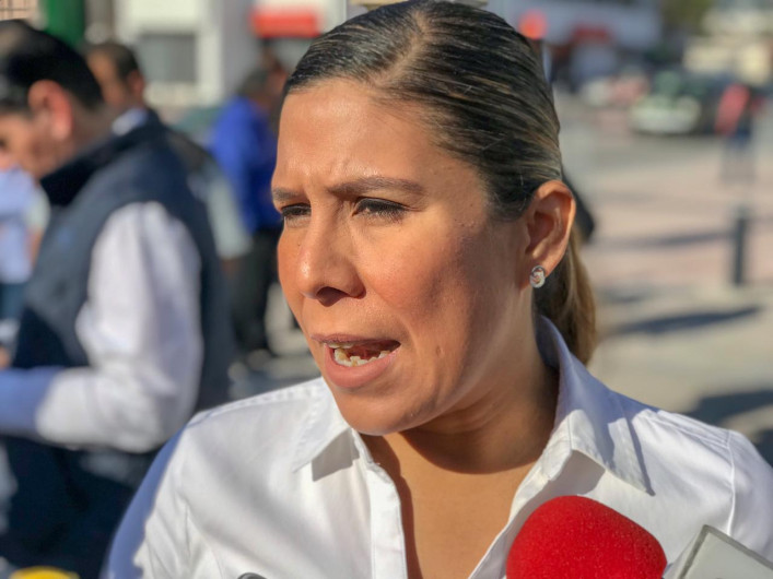 Incorporarán a psicólogos y trabajadores sociales a planteles educativos