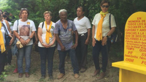 Terminan trabajos en la fosa clandestina más grande del país, Colinas de Santa Fe