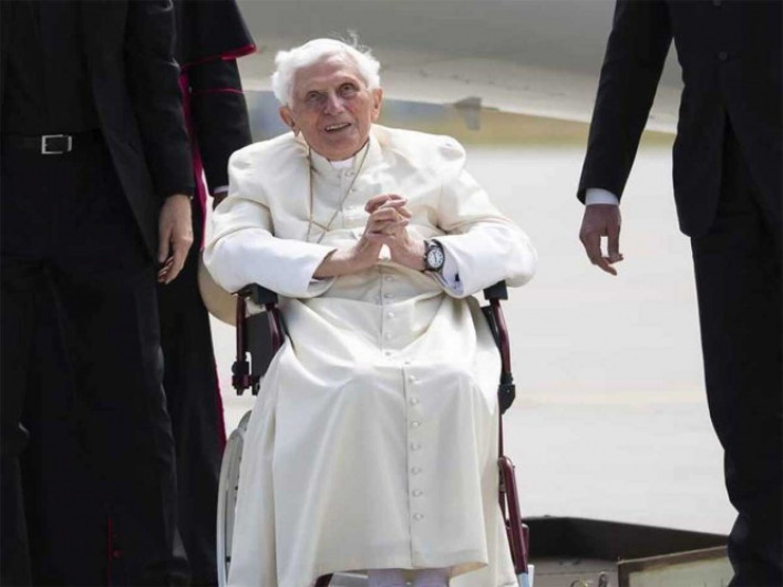 Vaticano asegura que salud de Benedicto XVI no es de preocupación