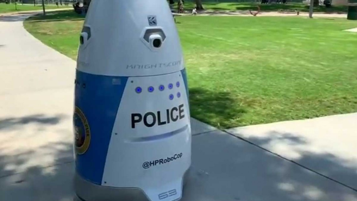 Llegan policías robóticos a California