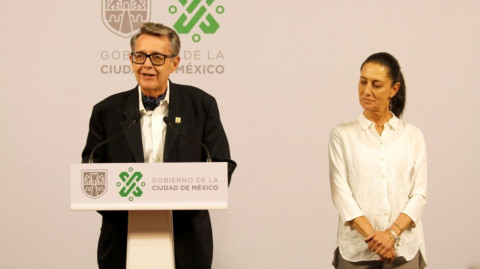 Secretario de gobierno de la CDMX da positivo a COVID-19; Jefa de gobierno se pone en aislamiento