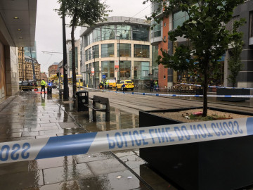 Apuñalan a cinco personas en Manchester