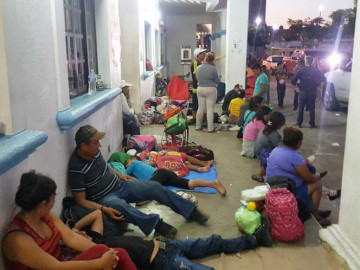 200 migrantes deciden no continuar en caravana
