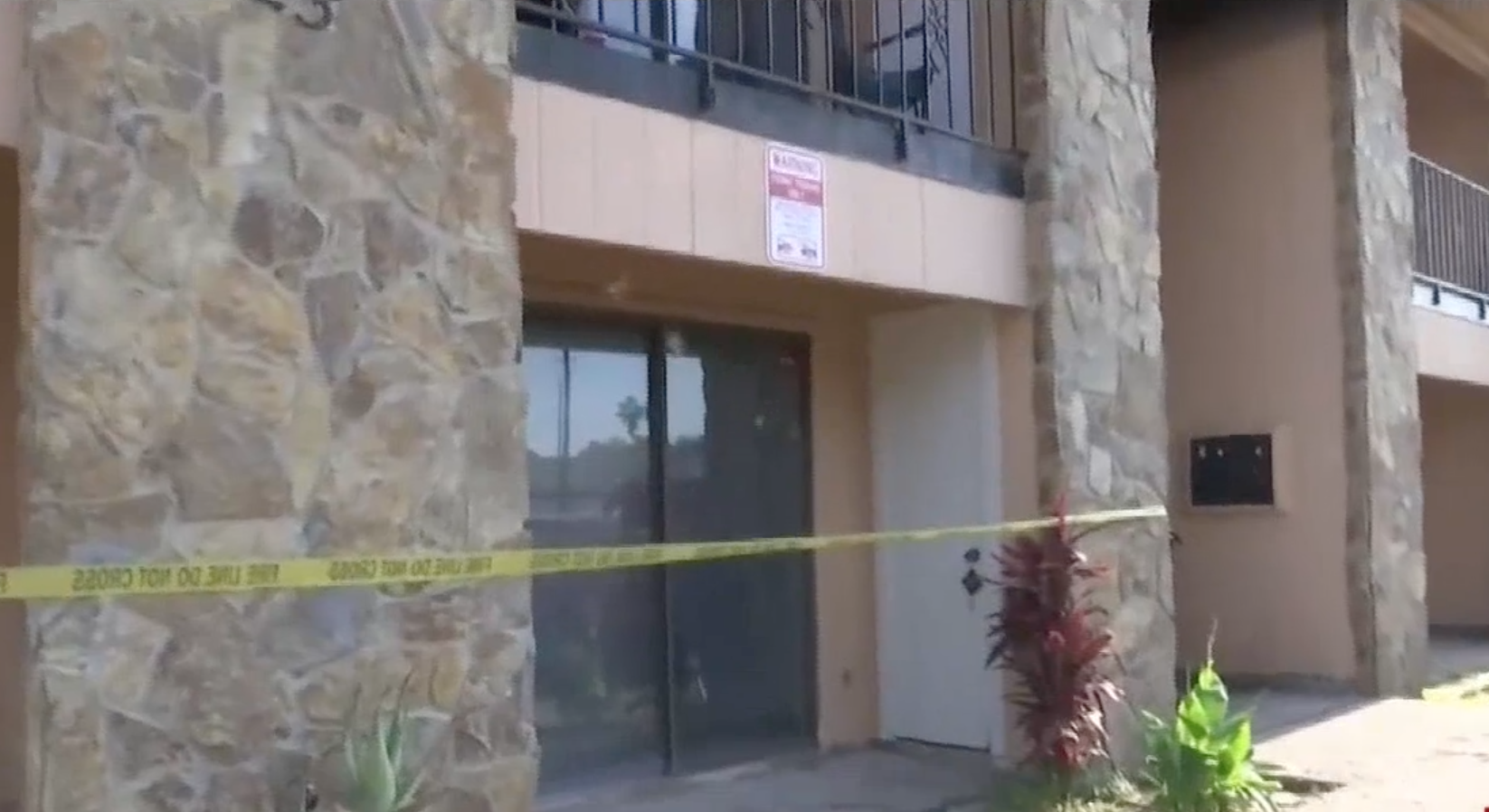 Incendio en departamentos desplaza a residentes