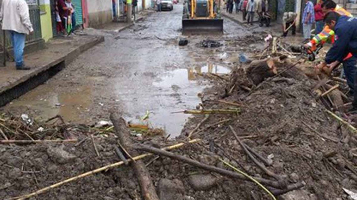 Cuernavaca sufre los estragos de las fuertes lluvias