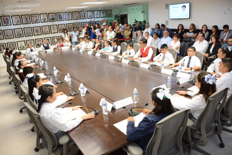 Recibe Ayuntamiento proyectos de participación al Cabildo Infantil