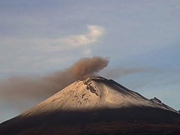 Don Goyo registra exhalaciones
