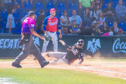  Toros supera 6-2 a Durango 