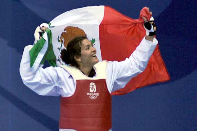 María Espinoza encabeza equipo a campamento en Corea