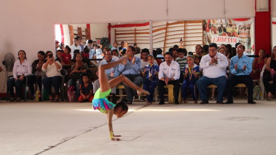 Madero reconoce a Cindy Gallegos destacada gimnasta