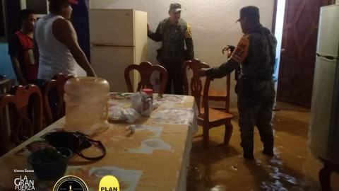 Ejército aplica Plan DNIII en Matías Romero, Oaxaca, por inundaciones 