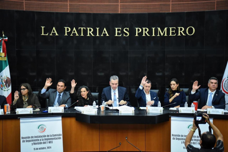 Instalan comisión de seguimiento y revisión del T-MEC en el Senado de la República 