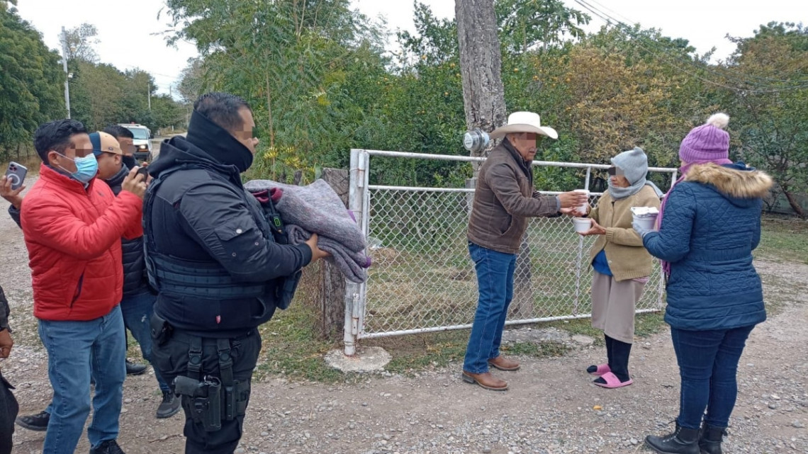 Autoridades brindan apoyo a comunidades rurales ante bajas temperaturas