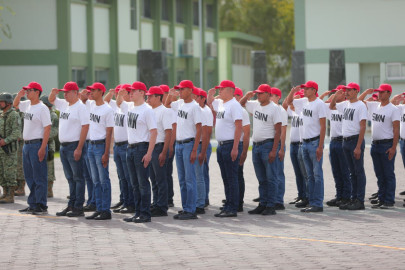 Exhortan a jóvenes a recoger cartilla militar, de no hacerlo serán reenviadas a Reynosa