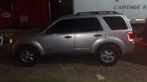 Detienen a presuntos integrantes de grupo delictivo