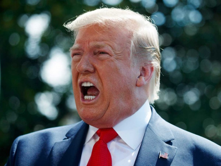 Trump es inepto, inseguro e incompetente: Darroch