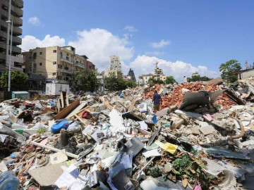 Van 171 muertos por explosión en Beirut