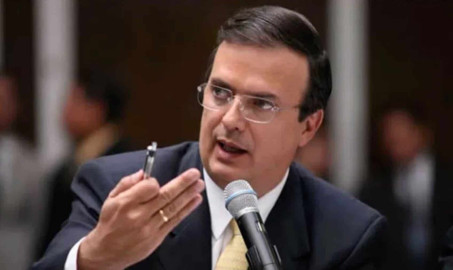 Marcelo Ebrard responde a críticas por invitación a Maduro
