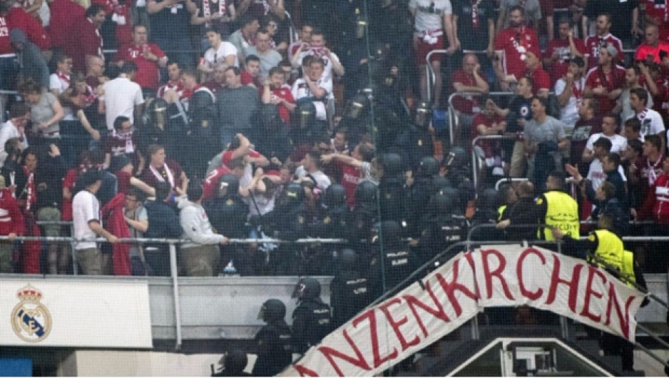 El Bayern Múnich presenta queja ante la UEFA por agresión policial 