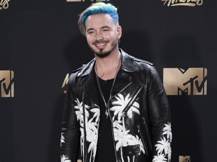 J Balvin llega al primer lugar en lista global de Spotify