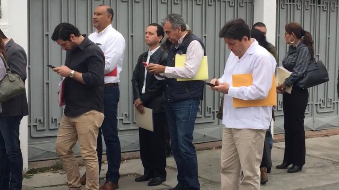 En registro de Morena Priistas y Panistas acaparan lugares