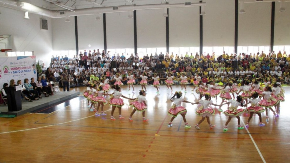 Realizan ronda eliminatoria de concurso "Estatal de Rondas y Salto de Cuerda"