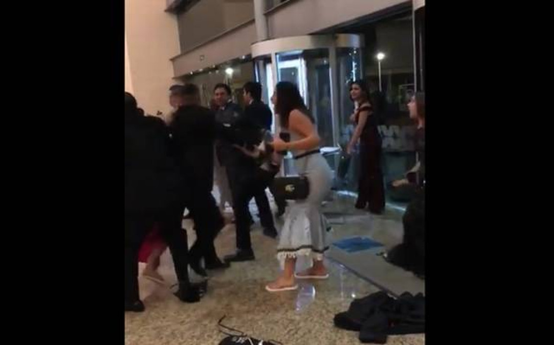 Se arma pelea por centro de mesa en boda de hijo de diputada