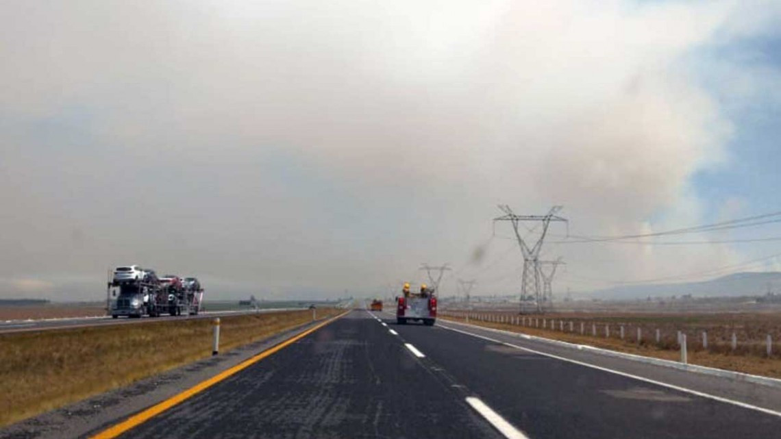 2 mil evacuado en Veracruz por incendio forestal