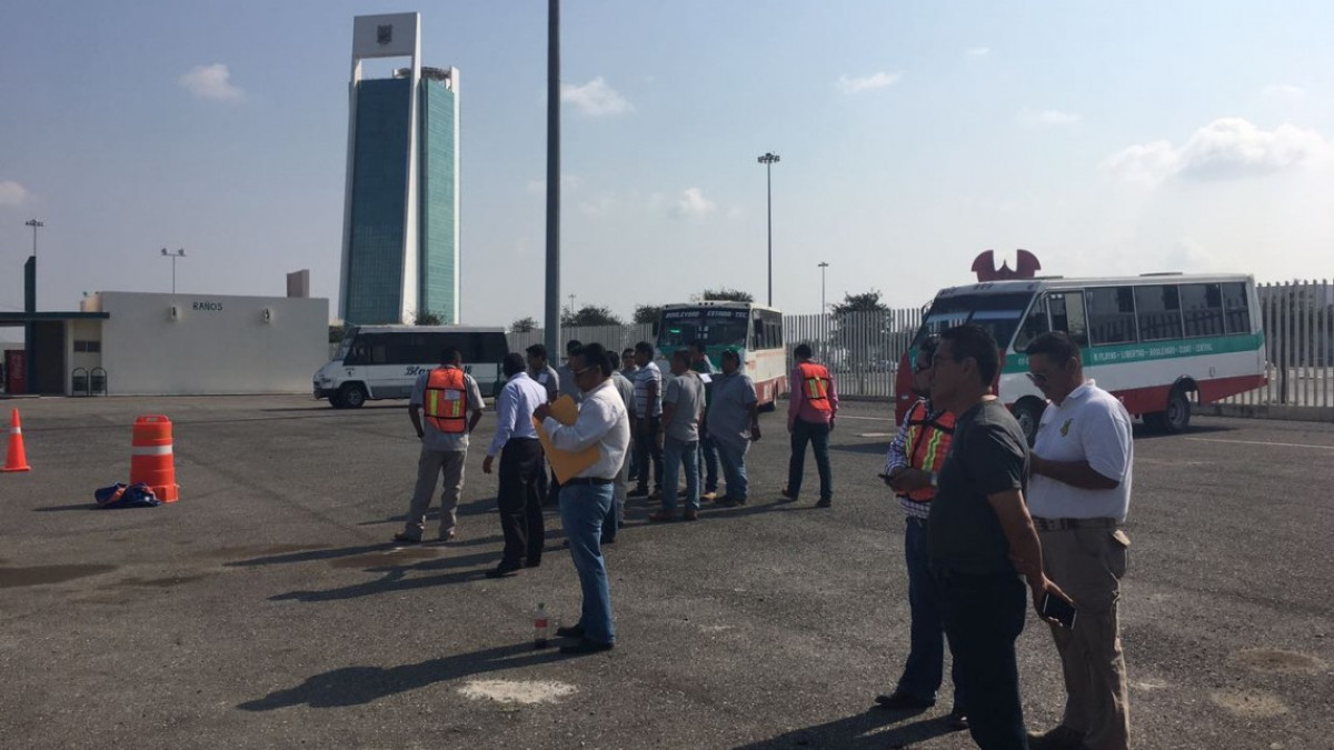 Evaluán a choferes de transporte público
