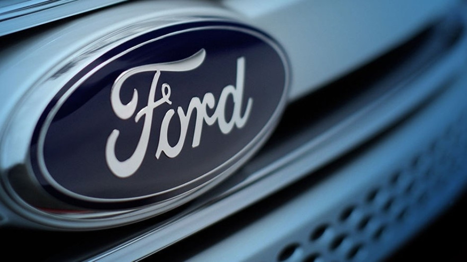 Empleado de Ford se contagia de COVID-19 en su primer día de regreso 