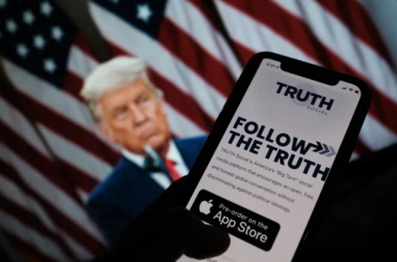 Lanza Trump su propia red social 