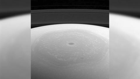 NASA da a conocer imagen del hemisferio norte de Saturno